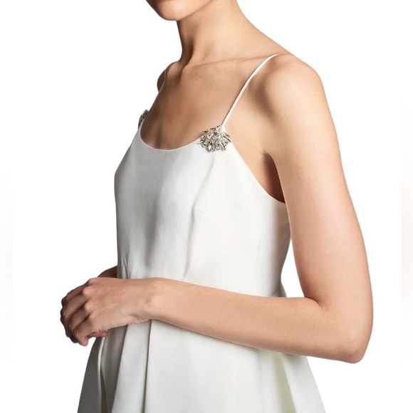 SOLD - NWT Sachin & Babi Ivory Gwen Gown #S221B53-103 Size 2 Reg. $895 - Picture 3 of 12